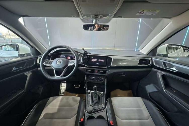 Used Volkswagen Tayron X 2020 330TSI Two-Wheel Drive Luxury Smart Connectivity Version
