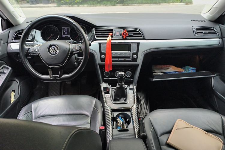 Used Volkswagen Lamando 2015 280TSI Manual Comfort Edition
