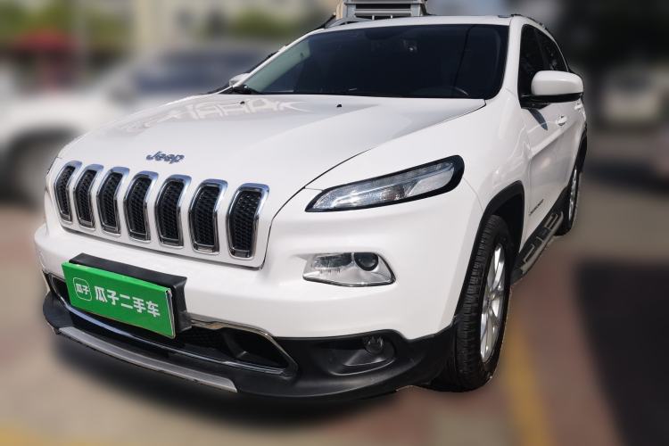 Used Jeep Cherokee 2017 2.0L Superior Edition