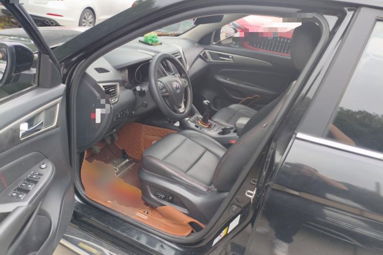 Used CHANGAN CS75 2014 2.0L Manual Leading Model China V Standard
