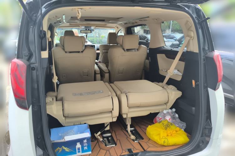 Used Toyota Alphard 2018 3.5L Prestige Edition Trunk