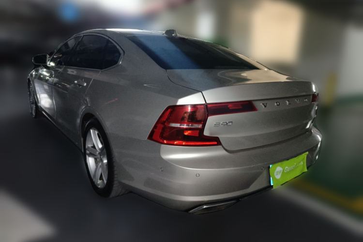 Used Volvo S90 2018 T4 Zhiyuan Edition