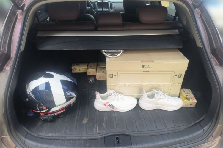 Used Infiniti QX50 2015 2.5L Luxury Edition Trunk