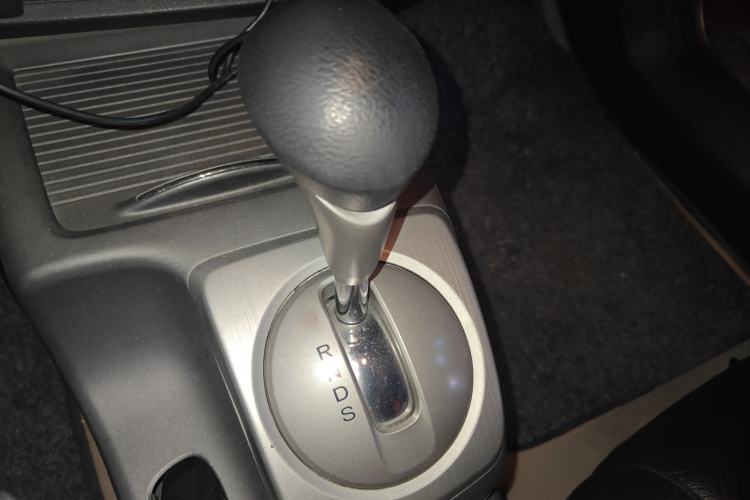 Used Honda Civic 2009 1.8L automatic luxury edition
