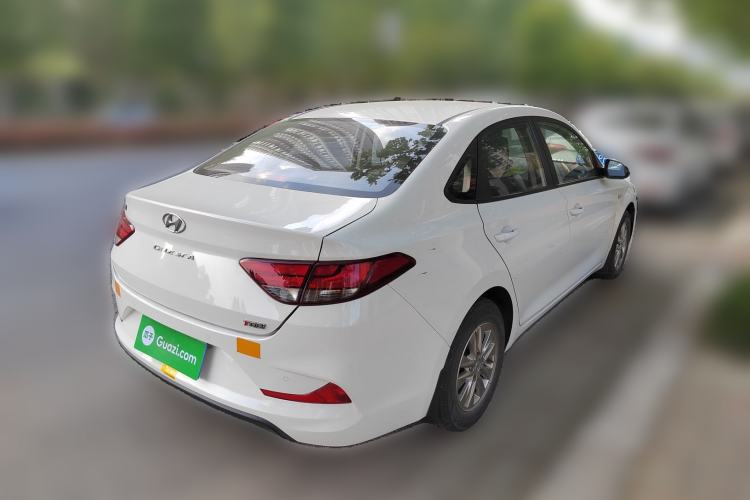 Used Hyundai Celesta 2018 1.6L Automatic GL Enjoyment Edition China VI compliant Rear Right 45 Deg