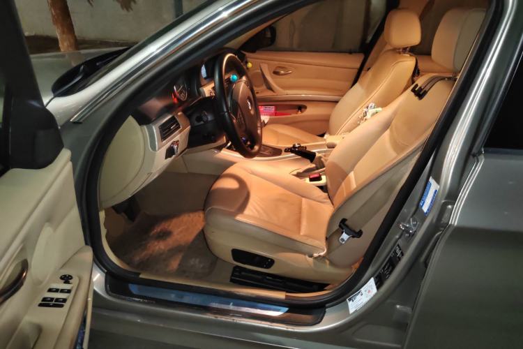 Used BMW 3 Series 2011 320i Luxury Edition