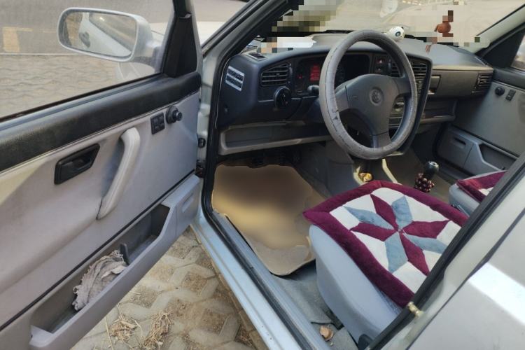 Used Volkswagen Jetta 2010 1.6L Partner
