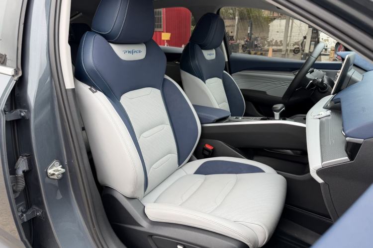 Used Geely Auto Preface 2023 2.0TD Prestige Version Right Front Seat