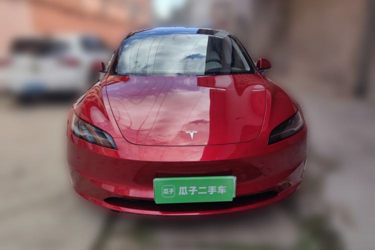 Used Tesla Model 3 2023 Long-Range All-Wheel-Drive Version