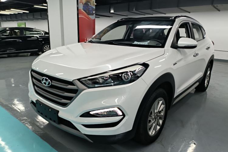 Used Hyundai Tucson 2018 1.6T Dual-Clutch Two-Wheel Drive 15th Anniversary Special Edition