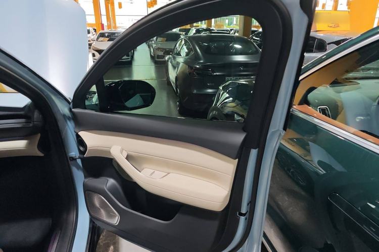 Used Nio ES6 2025 75 kWh
