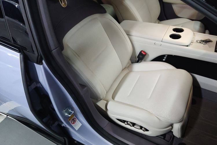 Used Avatr 06 2025 Max All-Electric Version
