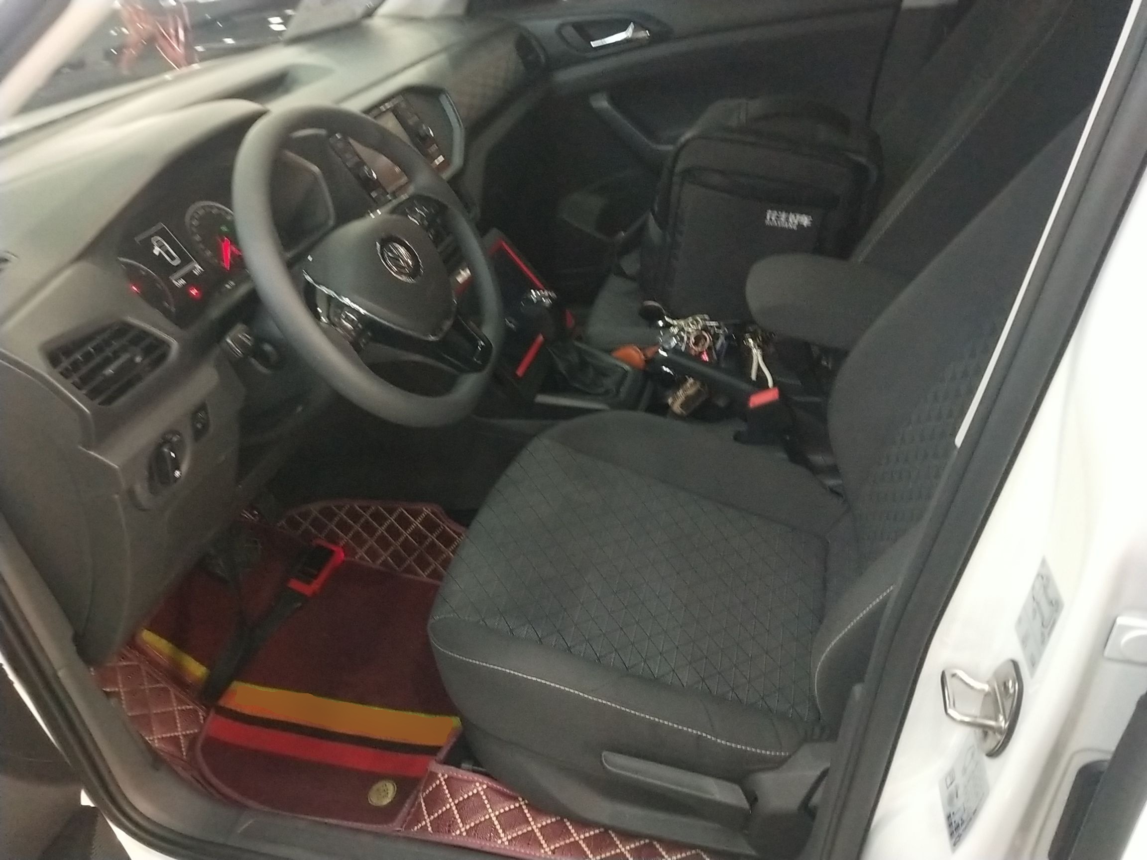 Interior delantero