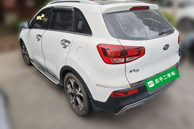 Used Kia KX3 2015 1.6L Automatic Two-Wheel Drive DLX Rear Left 45 Deg