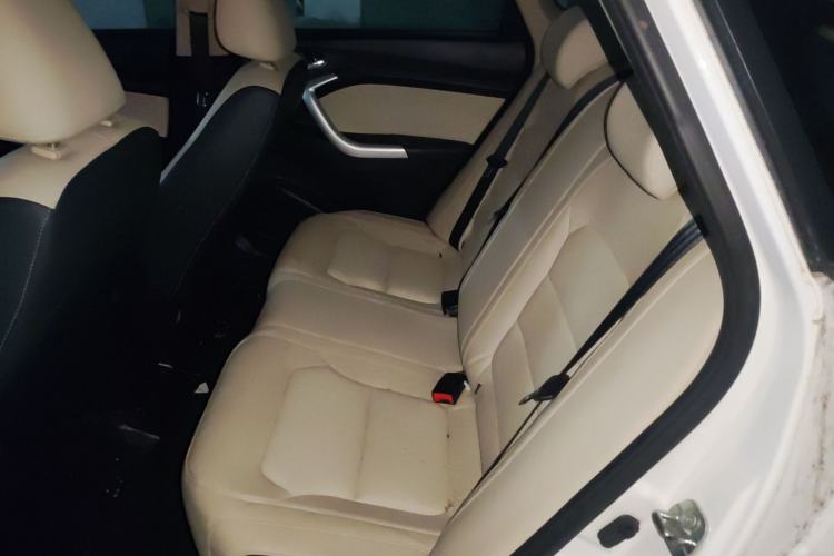 Used CHANGAN Alsvin V7 2016 1.6L Manual Enjoyment Model China V Standard
