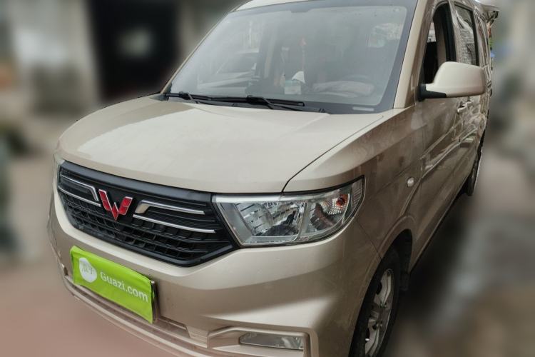 Used Wuling Hongguang V 2021 1.5L Enjoyment Edition LAR