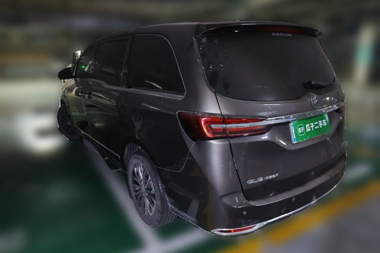 Used Buick GL8 2021 Land Cruiser Executive Class 652T Luxury Model Rear Left 45 Deg