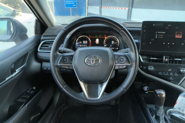 Used Toyota Camry 2021 2.5G Luxury Edition Steering Wheel