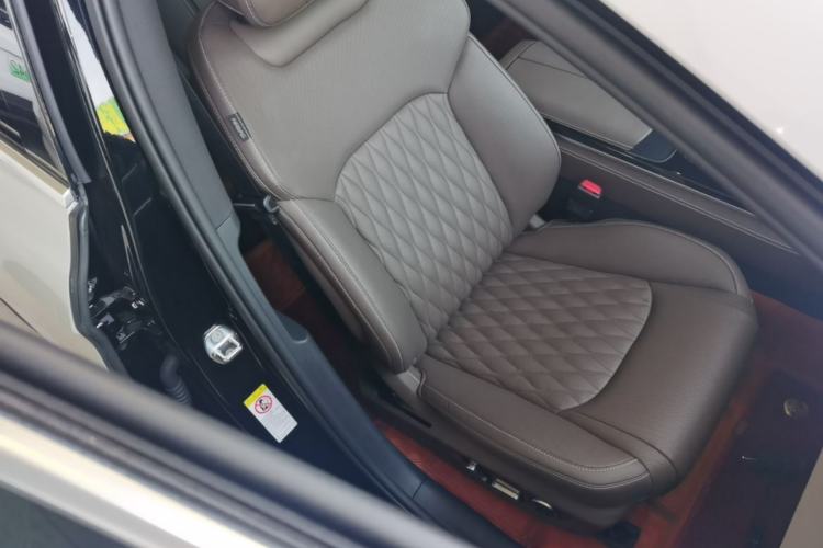 Used BYD Han 2025 DM-i 125KM Elite Model
