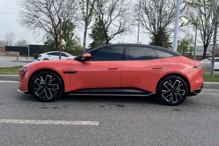 Used Avatr 06 2025 Pro Range-Extended Edition Exterior 4