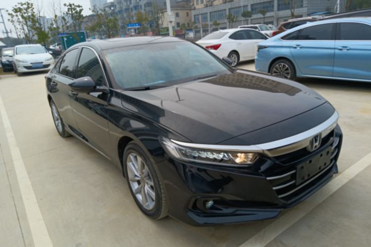 Used Honda Accord 2022 260TURBO Luxury Edition Front Right 45 Deg