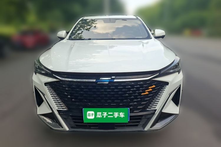 Used CHANGAN OSHAN X5 PLUS 2023 Revised 1.5T DCT Excellence Edition