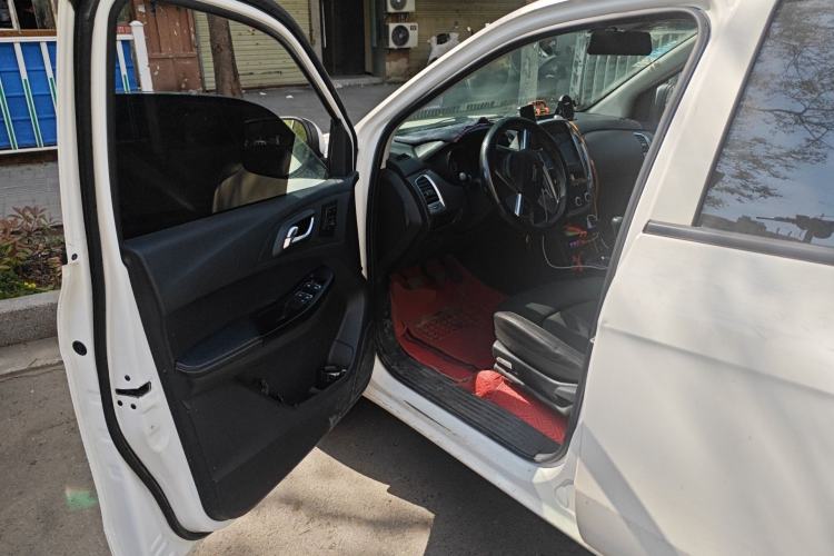 Used JMC Baodian 2020 2.5T Diesel Two-Wheel Drive Comfort Edition Long Wheelbase JX4D25A6L
