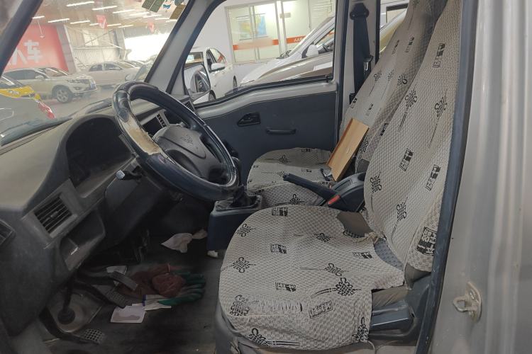 Used Wuling Zhiguang 2015 1.2L Practical LS-I Model Left Front Seat