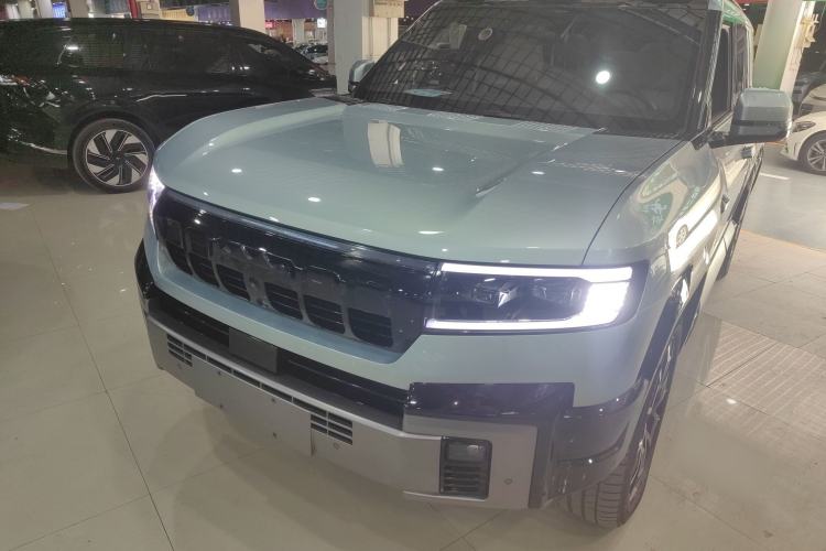 Used Formula Leopard 8 2025 Smart & Brave Flagship Edition 7 Seats