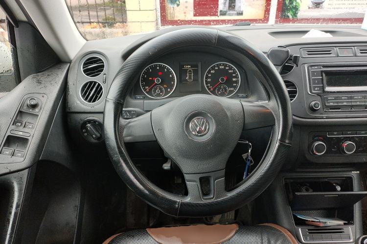 Used Volkswagen Tiguan 2013 1.8TSI Manual Two-Wheel Drive Trend Edition Steering Wheel