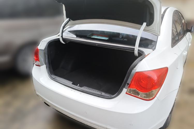 Used Chevrolet Cruze 2013 1.6L SE MT