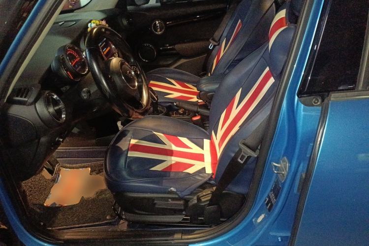 Used MINI 2018 1.5T ONE Five-Door Edition Left Front Seat