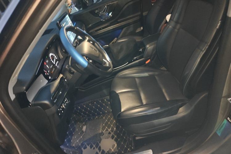 Used Lincoln Corsair 2020 2.0T Two-Wheel Drive Luxury Edition Left Front Seat