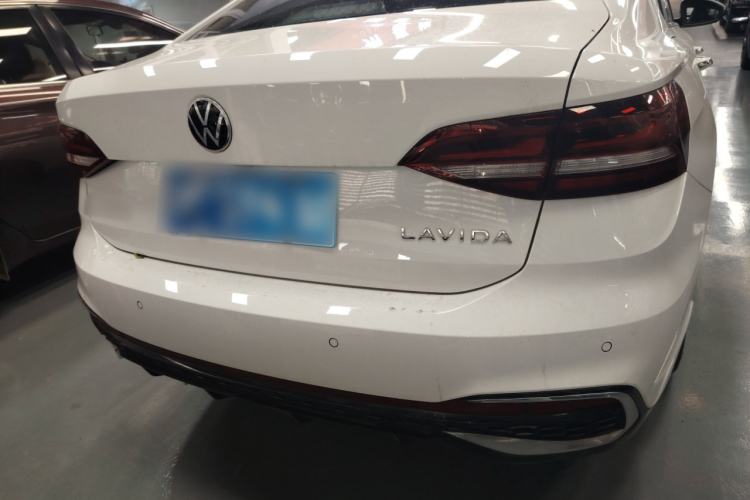 Used Volkswagen Lavida 2023 Revised Version 1.5L Automatic Starry Sky Edition – 5 Million Units