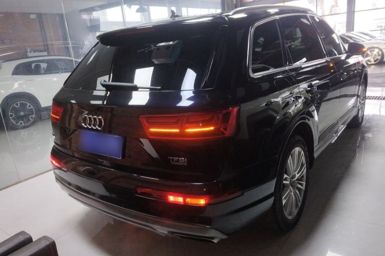 Used Audi Q7 2016 3.0 TFSI 7 seats parallel import
