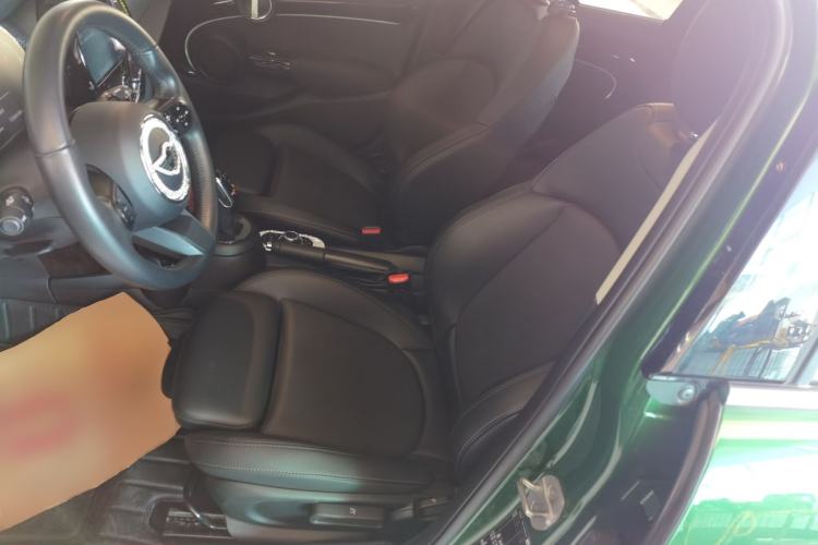 Used MINI MINI 2022 1.5T COOPER Classic Edition Five-Door Version