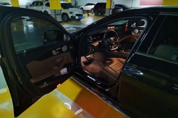 Used Mercedes-Benz E-Class 2021 E 300 L Sporty and Stylish Model