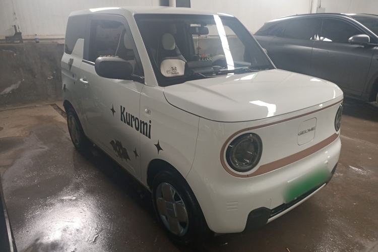 Used Geely Galaxy Panda 2024 Panda Mini 200km Endurance Bear Front Right 45 Deg