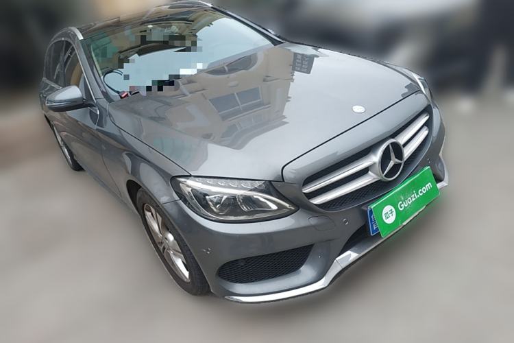 Used Mercedes-Benz C-Class 2016 C 180 Estate Front Right 45 Deg