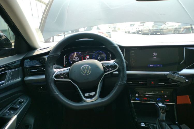 Used Volkswagen Passat 2024 380TSI Luxury Edition
