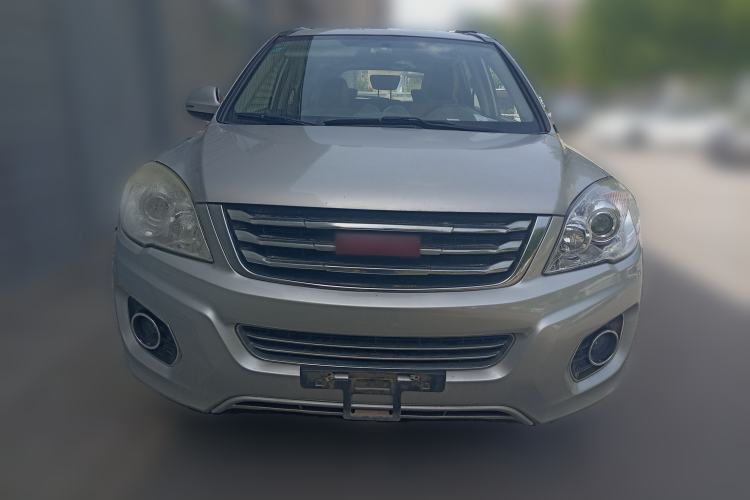 Used Haval H6 2015 Upgraded Model 1.5T Manual Two-Wheel Drive Urban Version
