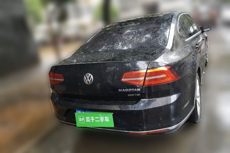 Used Volkswagen Magotan 2017 330TSI DSG Leading Model Rear