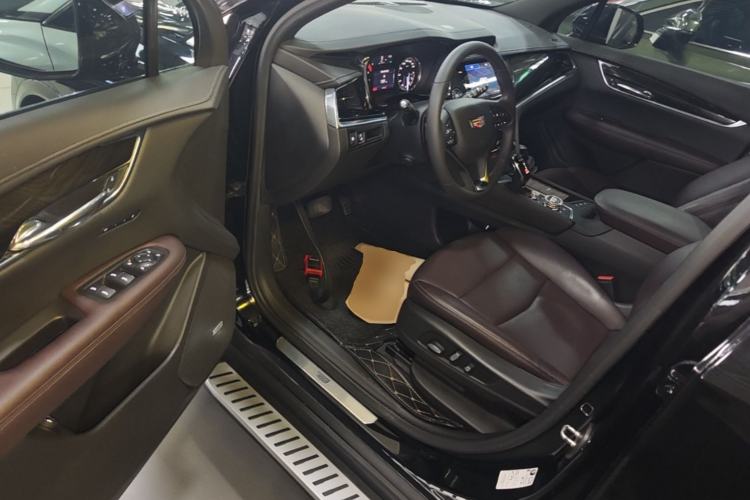 Used Cadillac XT6 2022 2.0T 7-Seater Two-Wheel Drive Luxury Version