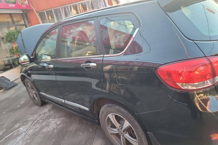 Used Haval H6 2016 Upgraded Model 1.5T Manual Two-Wheel Drive Value Edition