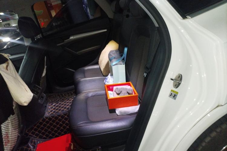 Used Audi Q5L 2018 45 TFSI Prestige Fashion Edition China VI Emission Standard Left Rear Seat