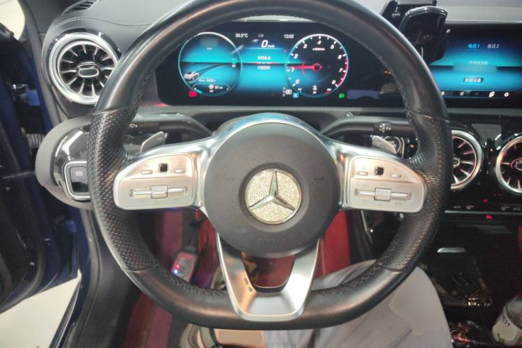 Used Mercedes-Benz A-Class 2021 A 200 L Sport Sedan Fashion Model
