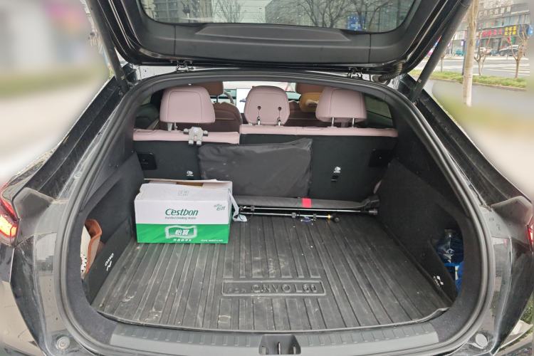 Used ONVO L60 2024 60 kWh Rear-Drive Version