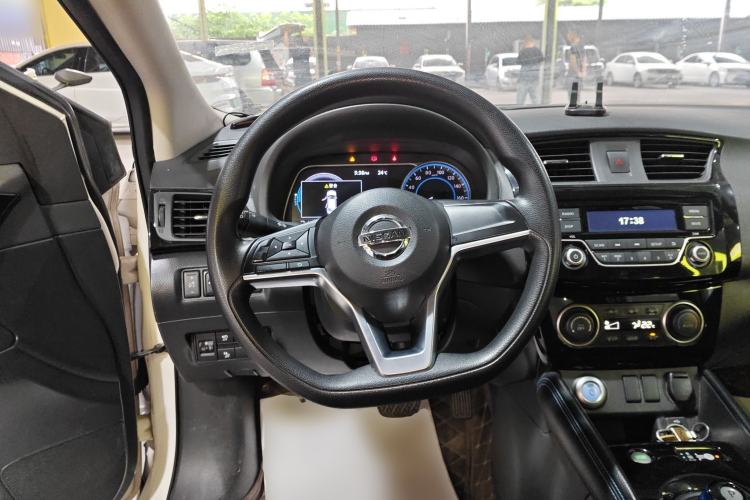 Used Nissan Sylphy EV 2018 Smart Edition Custom Version
