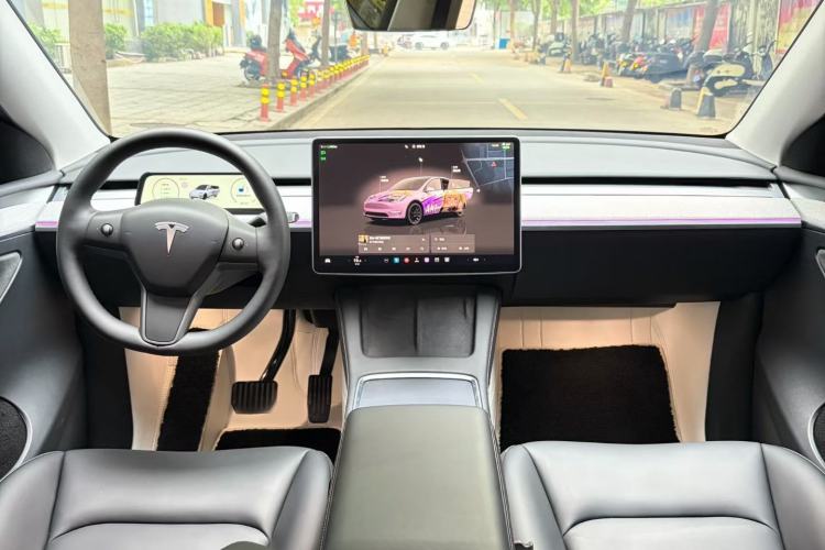 Used Tesla Model Y 2024 Rear-Wheel-Drive Version