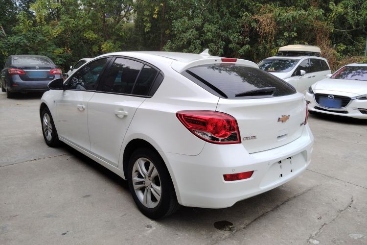 Used Chevrolet Cruze 2013 Hatchback 1.6L Automatic Luxury Model